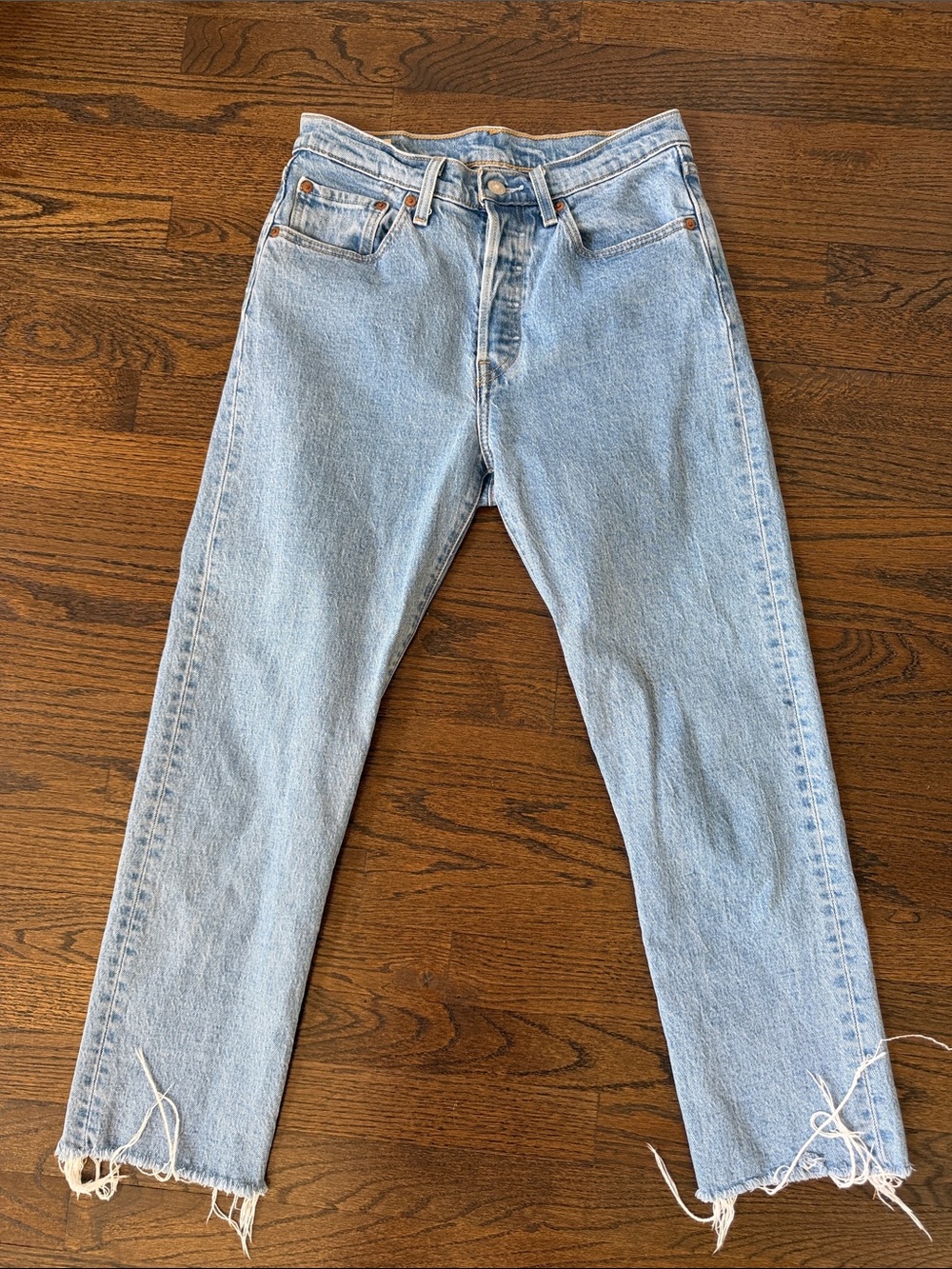 Light Wash Women’s 501 Straight-Leg Jeans - Casual Classic size 27